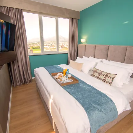 Vh Premier As & Meeting Center 4* Tirana