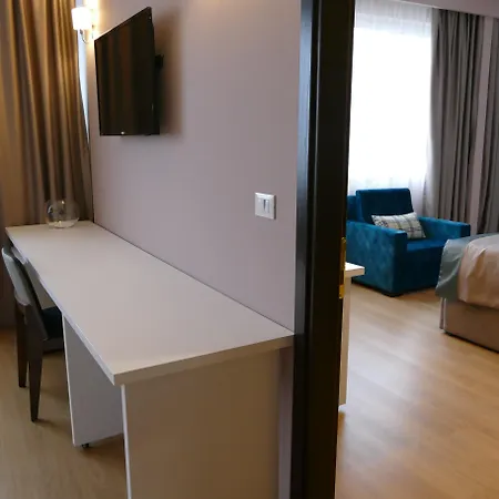Vh Premier As & Meeting Center Otel 4*