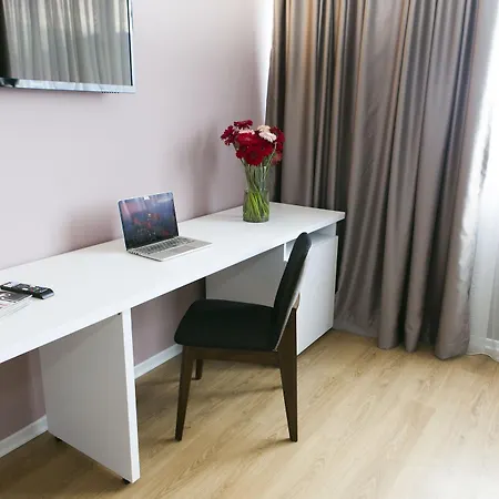 Hotel Vh Premier As & Meeting Center 4*