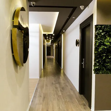 Hotel Vh Premier As & Meeting Center 4*