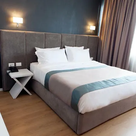 Otel Vh Premier As & Meeting Center 4*