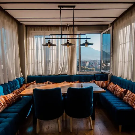 Ξενοδοχείο Vh Premier As & Meeting Center 4*