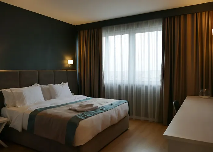 酒店 Vh Premier As & Meeting Center 4*