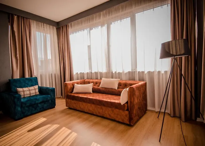 Vh Premier As & Meeting Center 4* تيرانا